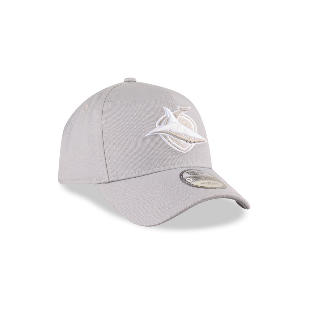 Cronulla-Sutherland Sharks Hat - 2025 Grey White 9Forty A-Frame NRL Snapback Cap - New Era